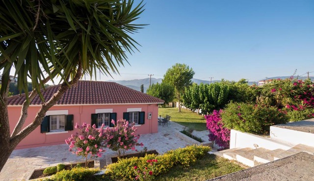 An excellent country house in Kefalonia