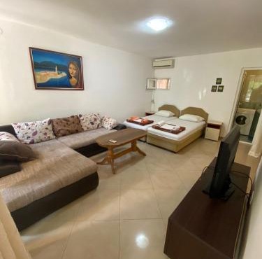 Apartman Radenovic