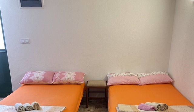 Apartmani Djana