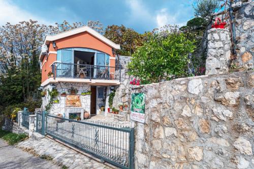 Apartmani Kamena Ruža in Budva