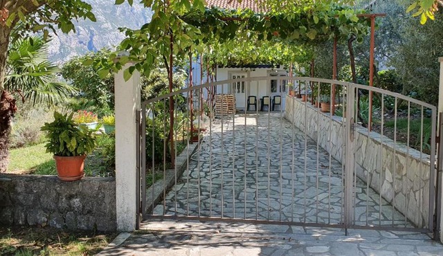 Apartmani Sara