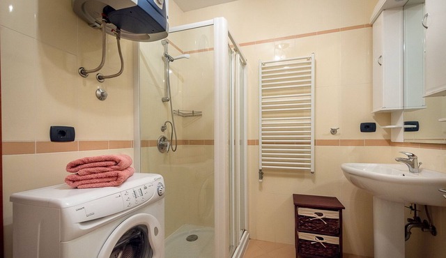 Apartment 1th line Porat