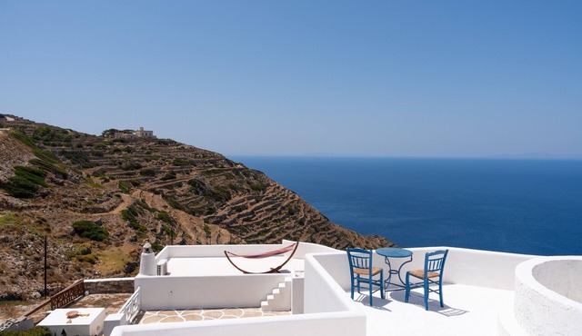 Apartment 'Antiparos' with Sea View, Pet-Friendly