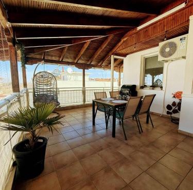 Apartment Elpida in Olympic Beach