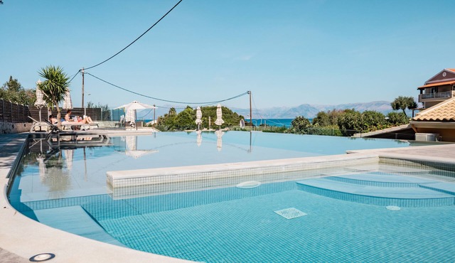 Apartment Eros - Private Patio with Garden View