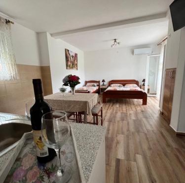 Apartment Kovach Kuti