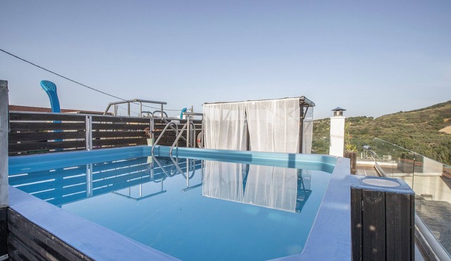 Apartment 'Modern' with Mountain View, Wi-Fi and Air Conditioning in Chania