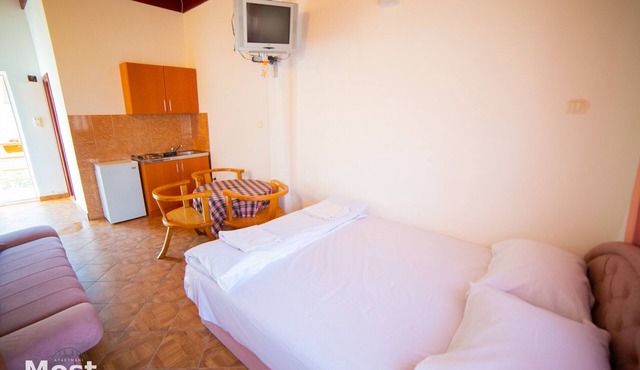 Apartment Most (one)1