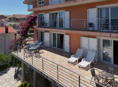 Apartment Orange Blossom First Line & Pool 1