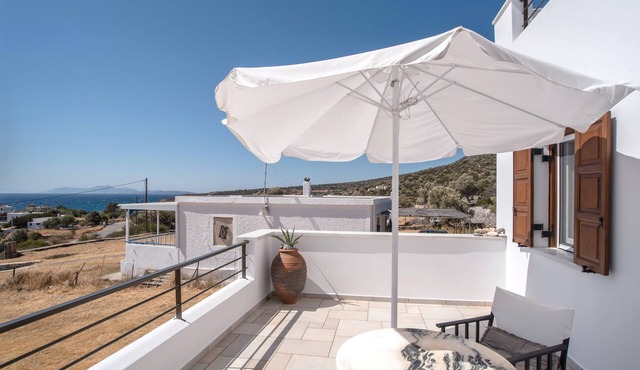 Apartment 'Peaceful, Panoramic Seaview Retreat' with Sea View, Wi-Fi and Air Conditioning