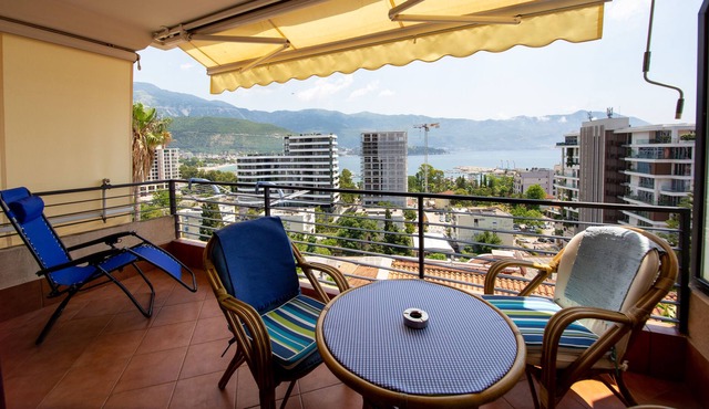 Apartment Ranko w/ 1 bedroom & sea view #3