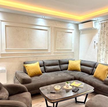 Apartment Sofia - Modern 2-Bedroom Retreat Near Kotor Old Town