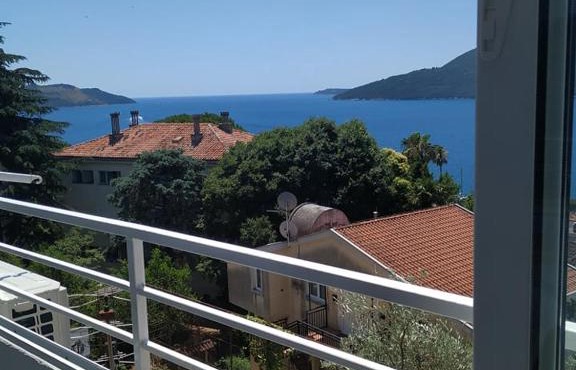 Apartment Violeta
