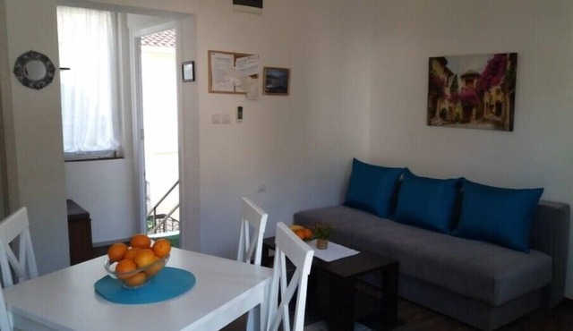 Apartment with Balcony (Ivana)