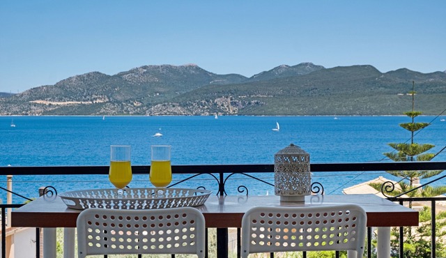 Apartment 'With Sea View M4' with Sea View, Wi-Fi and Air Conditioning in Nikiana