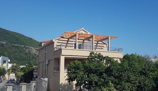 Apartments and Rooms Lijesevic