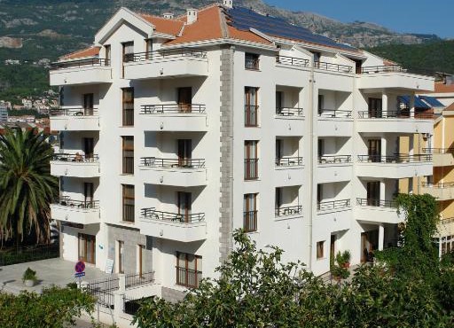 Apartments Butua