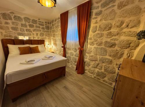 Apartments Caserma in Kotor