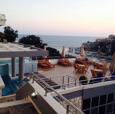 Apartments Croma