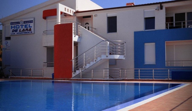 Apartments De Lara