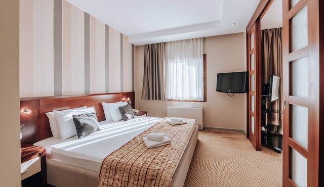 Apartments Del Mar - Comfort one bedroom apartment with pool