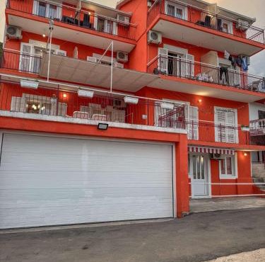 Apartments Marić