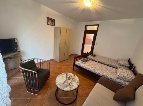 Apartments Pečurica