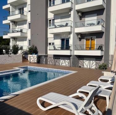 Apartments Posejdon Lux in Utjeha