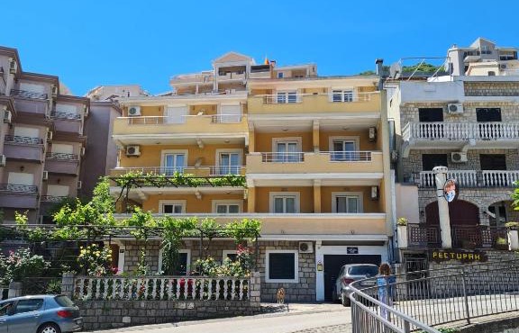 Apartments & Rooms Vuksanovic Ivana