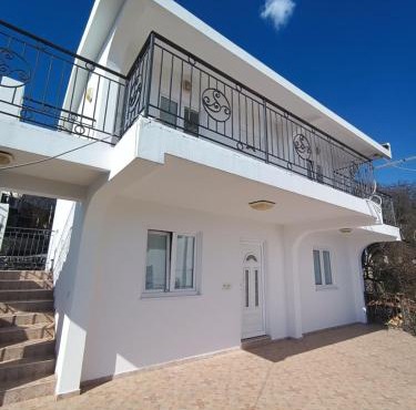 Apartments Sea View