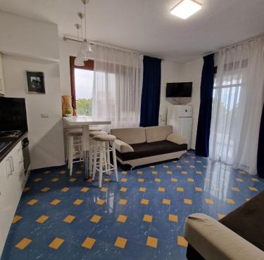 Apartments Seaside Durres Shkembi Zone in Golem