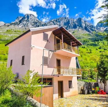 Arditi's Villa