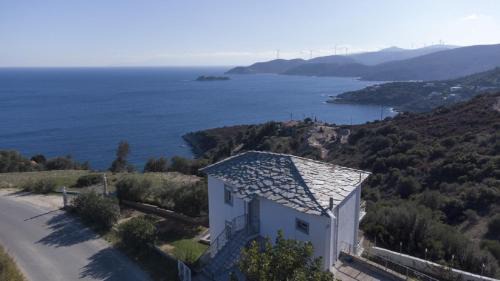 Argo Summer House in Kymi-Aliveri