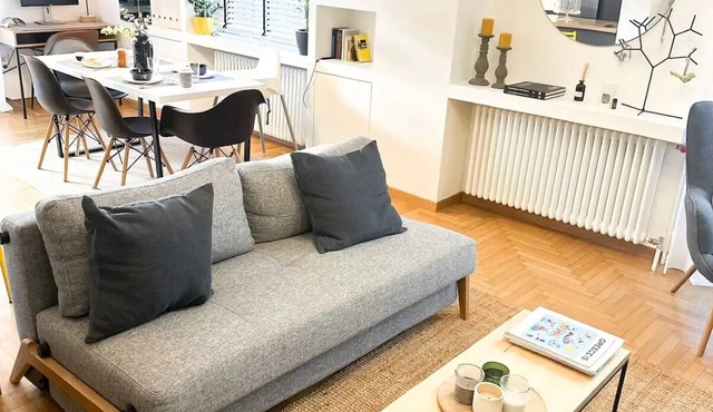 Athenian Coastal Urban Living