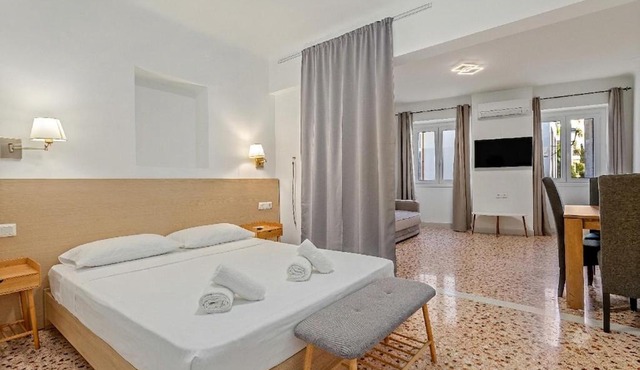 Athens Plaka Family Suites in Athens