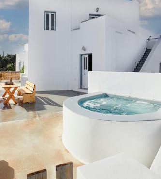 Athiri Santorini Hotel