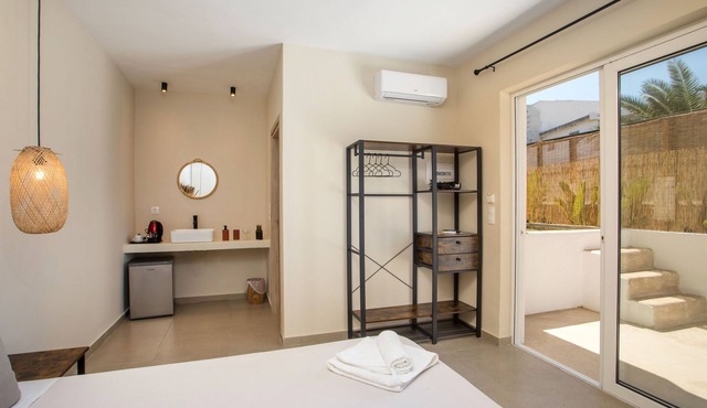 ATMA BEACH ROOMS & SUITES