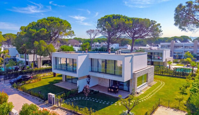 Azure Garden Villa SanPietro