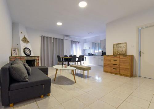 Beach Apartment Μ in Kavala
