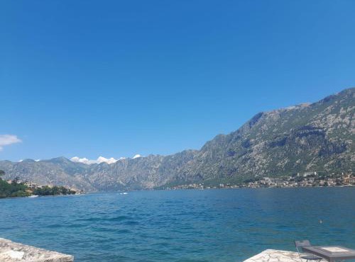 Beach edge 4-Bed House in Muo Kotor