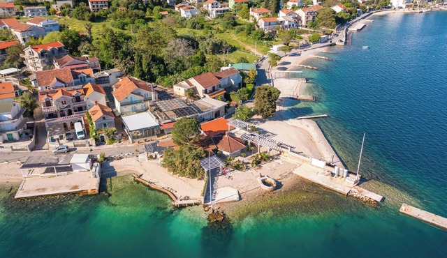 Beach Hotel Max Room 6, Herceg Novi, Montenegro