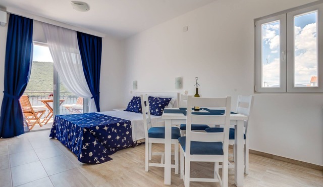Beachfront 1 BR Apartment With Sea View