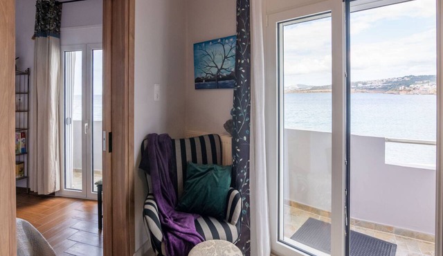 Beachfront 2BR Apartment | Walk to Old Town | Panoramic Sea View in Chania