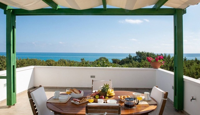 Beachfront Villa SeaShell Superior
