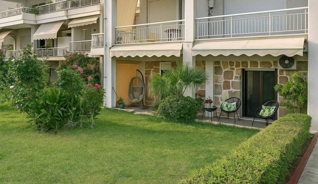 Beachside Retreat in Glyfada