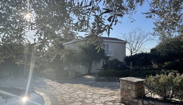 Beautiful Adriatic Villa with Pool - 10 minute stroll to beach