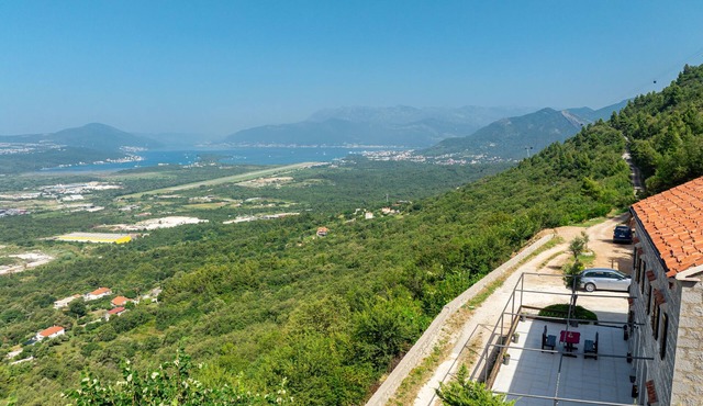 Beautiful Villa with Postcard View over Boka Bay