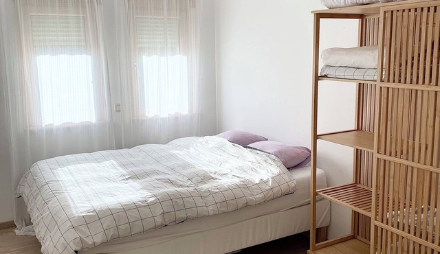 Becici bright fresh apartment 10 min to the beach