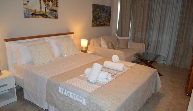 Best House Petit Pylos Messinias