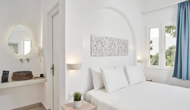BH097 - C - Room Mykonos